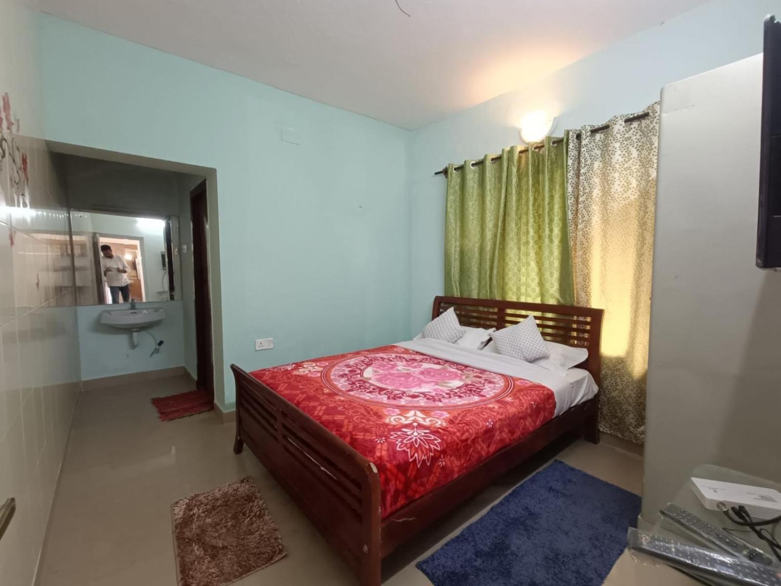 Queens Cottage - Individual Cottage 乌提 客房 照片