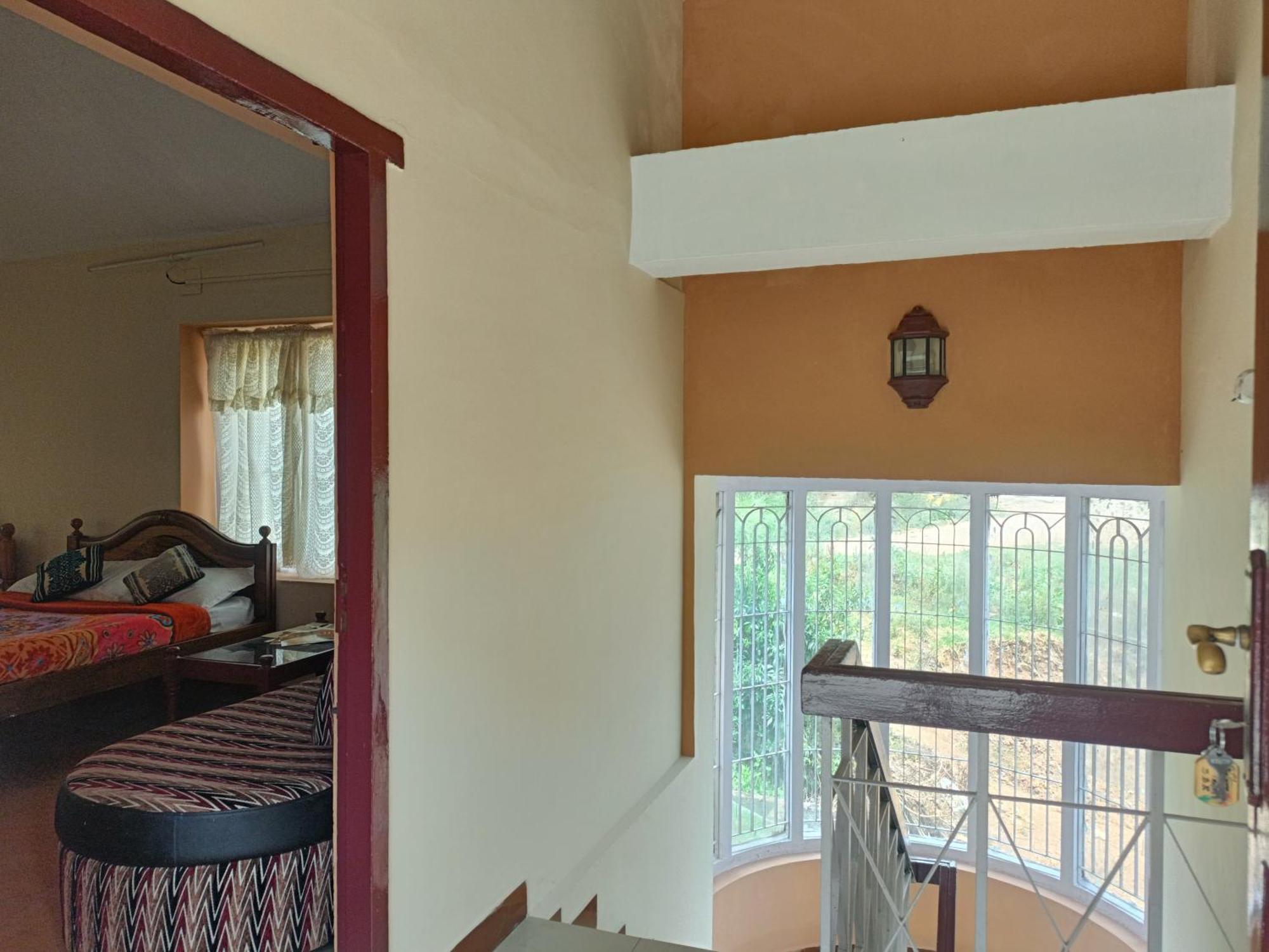 Queens Cottage - Individual Cottage 乌提 外观 照片