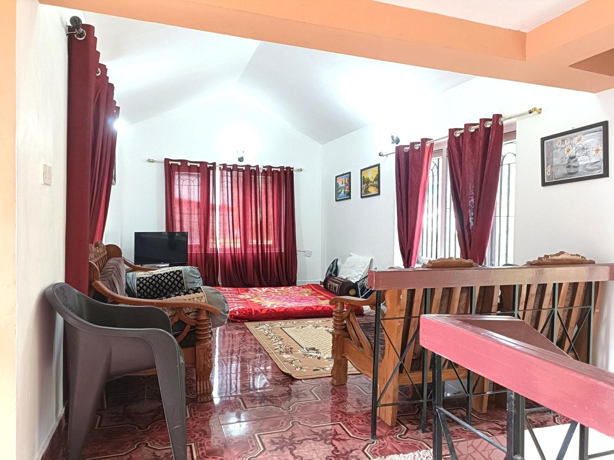 Queens Cottage - Individual Cottage 乌提 外观 照片