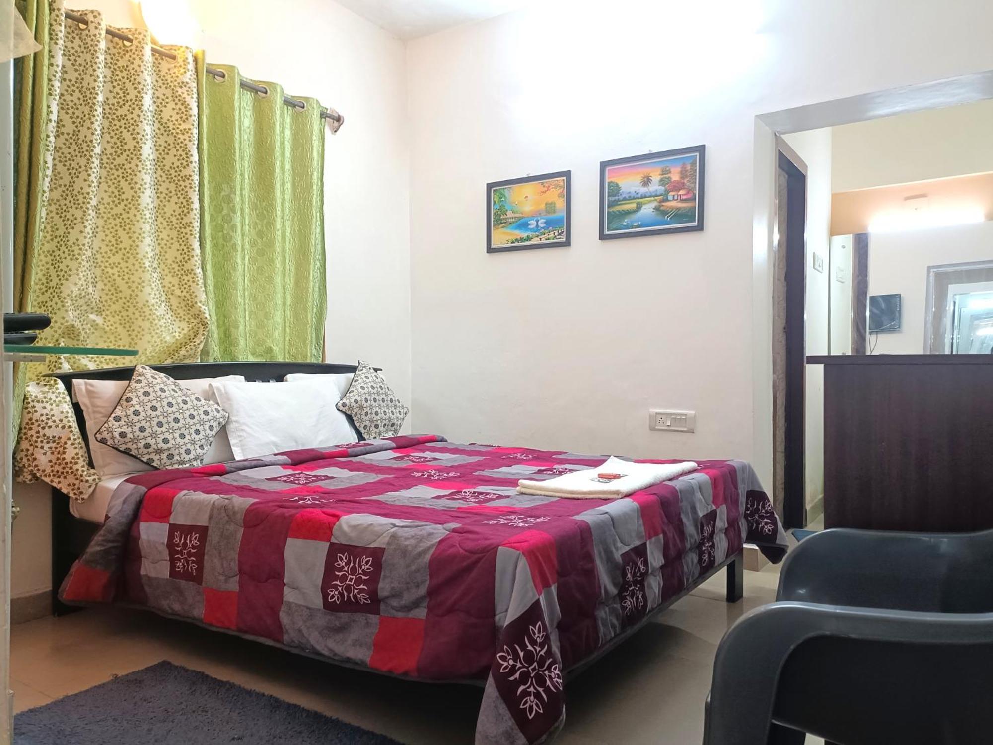 Queens Cottage - Individual Cottage 乌提 外观 照片